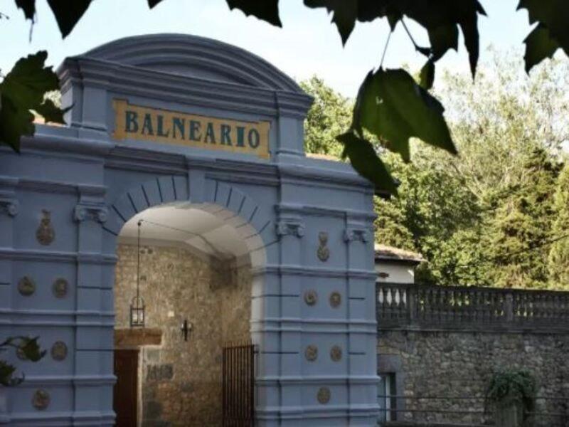 Hotel Balneario De Alceda Exterior photo