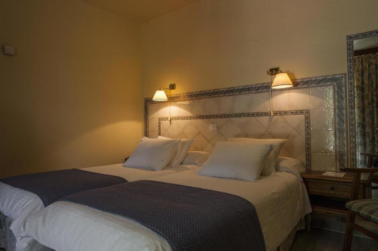 Hotel Balneario De Alceda Exterior photo